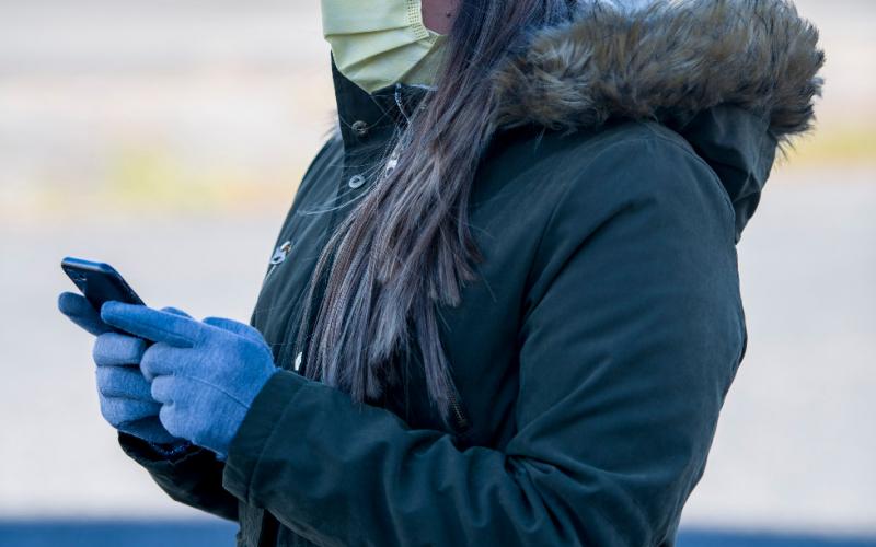 La SE-CONRED recomienda abrigarse adecuadamente durante la temporada fría.