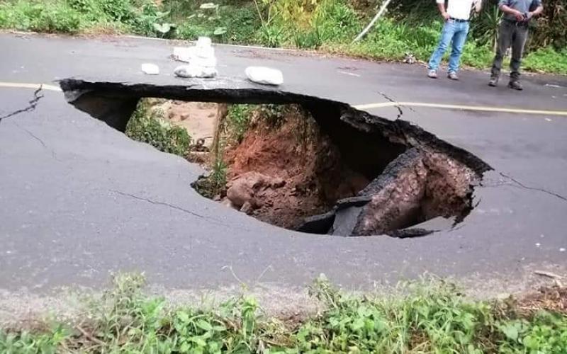 Hundimiento en El Tumbador, San Marcos.