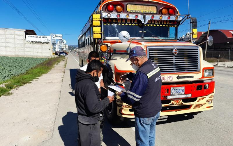 Durante la temporada de fin de año se incrementarán los operativos en terminales y carreteras del país. 