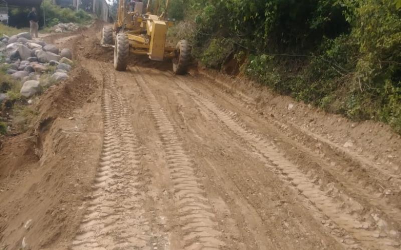 El tramo Trapiche de Agua, Salamá, fue remozado por personal de la Zona Vial 14