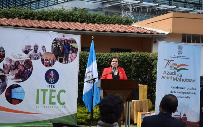 Vicecanciller Ava Atzum Arévalo