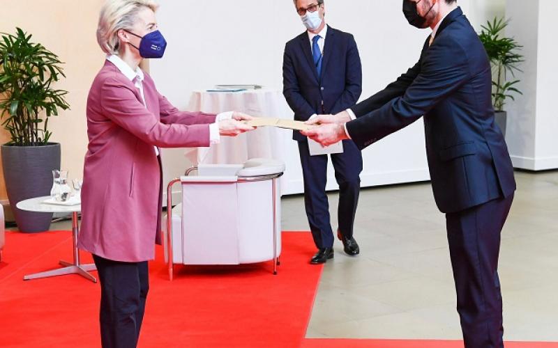 Embajador de Guatemala presenta Cartas Credenciales ante la Unión Europea y la comunidad Europea de la Energía Atómica