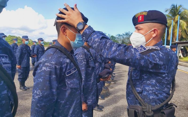 Curso de Infante de Marina, correspondiente a la promoción III del año 2021