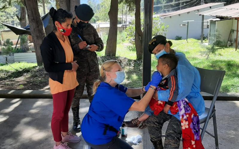 Desarrollo de jornadas médicas en diferentes departamentos