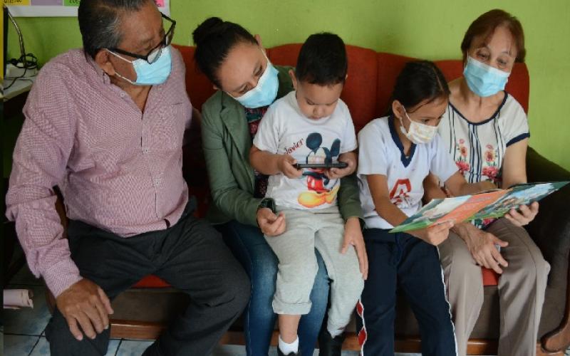 Una crianza con amor ayuda al desarrollo de sus hijos e hijas