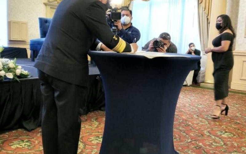 Ministerio de la Defensa Nacional se adhiere a compromiso conjunto para fortalecer el acceso a la información