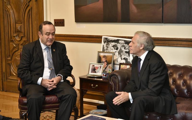 Presidente Alejandro Giammattei 