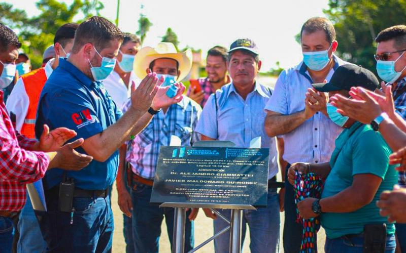  Inauguración de Trabajos de Mejoramiento Carretera Ruta RD-PET-12 Tramo: Las Cruces Km 400 – Bifurcación CR-PET-06 Km 458.8