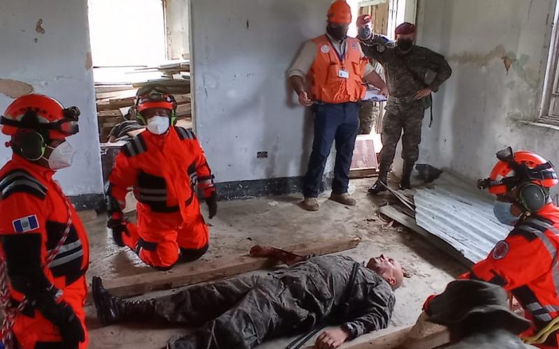 Ejército de Guatemala participa en simulacro interinstitucional de terremoto en Petén