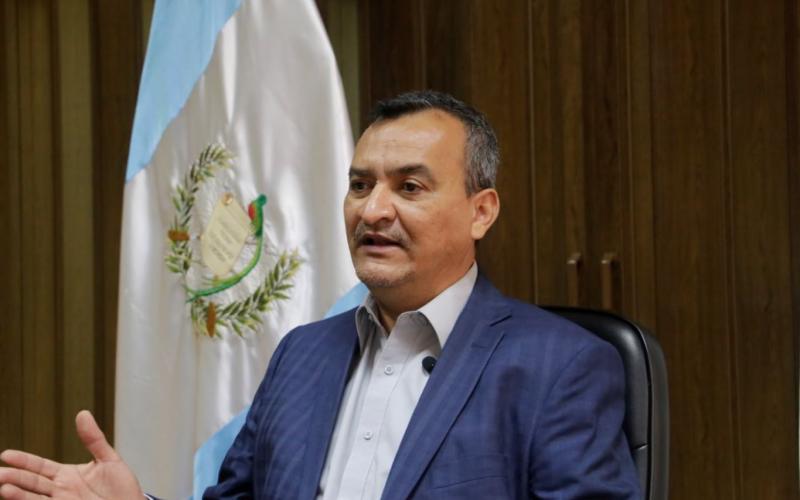 Luis Ayala, Viceministro de Energía y Minas encargado del Área de Minería e Hidrocarburos.