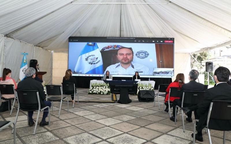 Minex resalta logros económicos y presenta Manual de Diplomacia Comercial