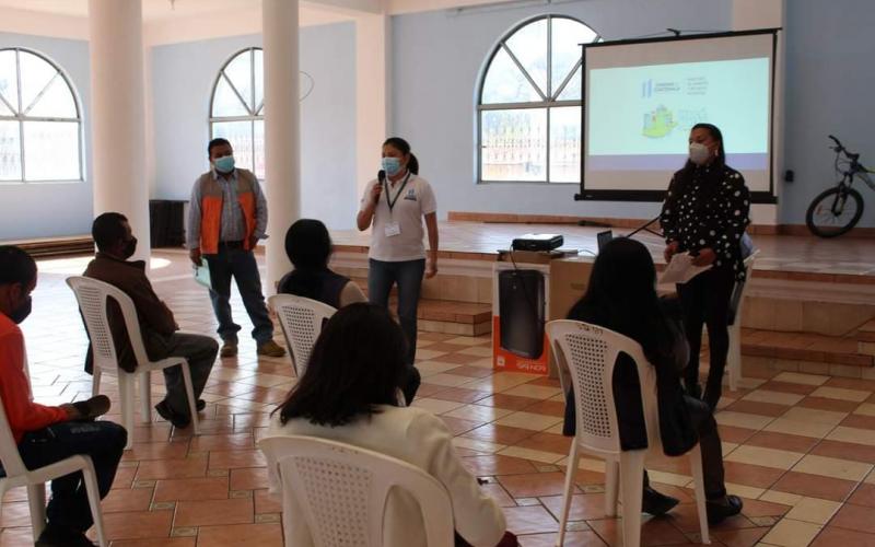 Municipalidades de Sacatepéquez conocen el reglamento 164-2021