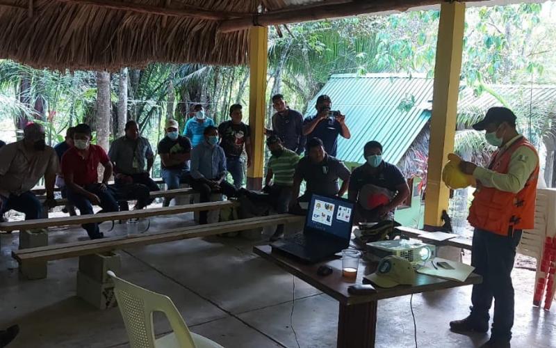 Brigadas contra incendios forestales de Alta Verapaz fortalecen sus conocimientos