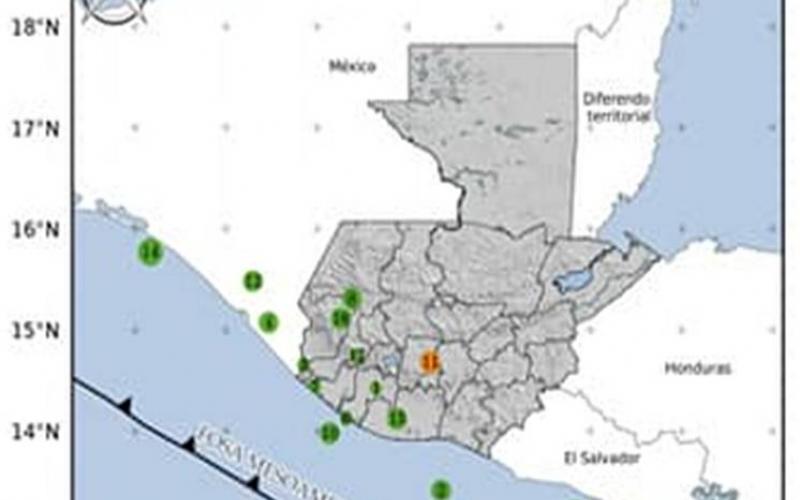 Localización geográfica de los 17 eventos sísmicos registrados en las últimas horas. Fuente: INSIVUMEH.