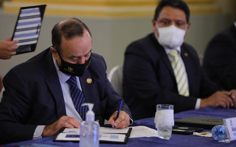 Presidente Alejandro Giammattei 