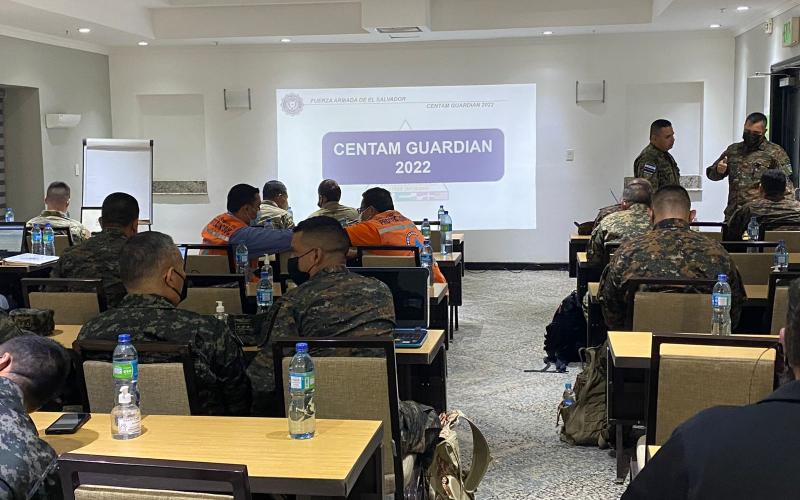 Oficiales del Ejército de Guatemala participan en planificación del ejercicio conjunto CENTAM-GUARDIAN 2022