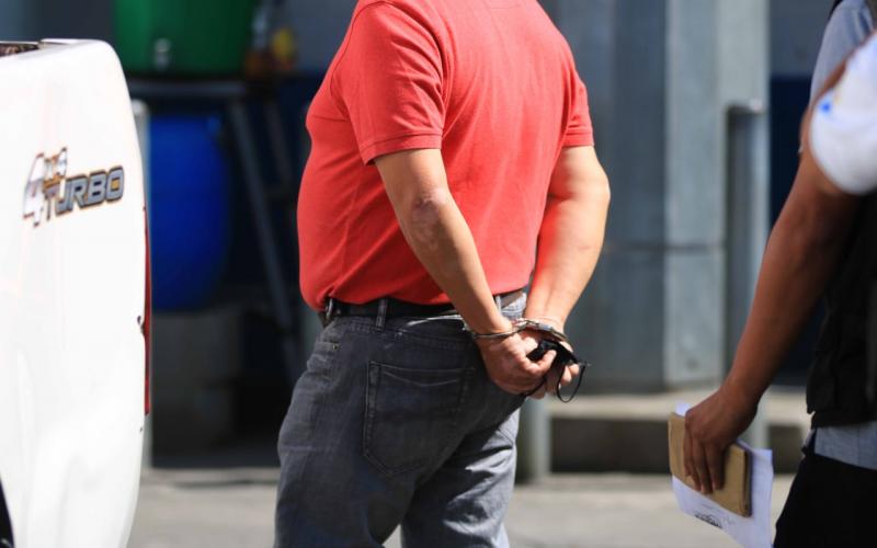 El sospechoso fue puesto a disposición de las autoridades 