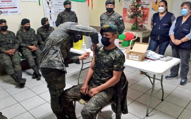 Ejército de Guatemala suma más Soldados capacitados como vacunadores contra el Coronavirus, COVID-19