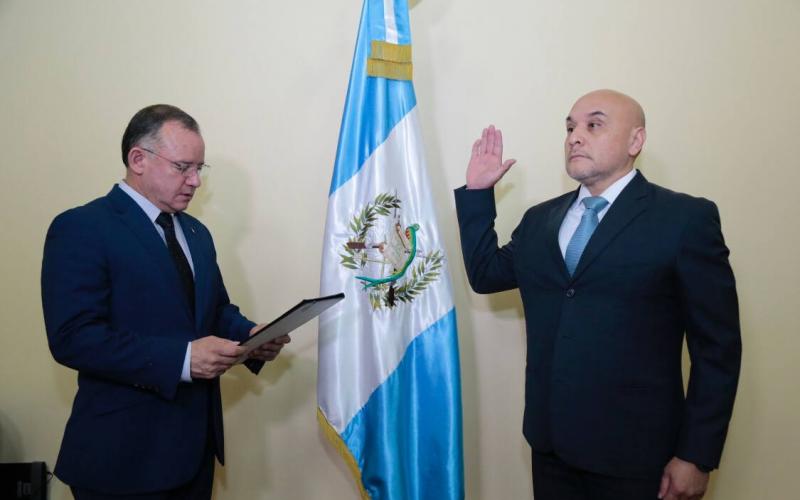 Juramentan a Director del Sistema Penitenciario 