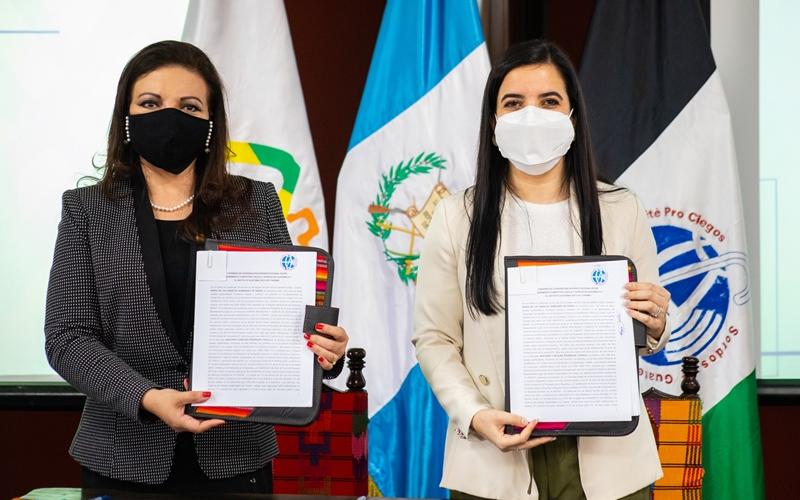 DG INGUAT en firma con Benemérito Comité