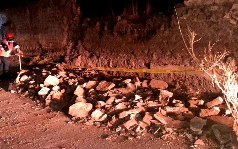 PERSONAL DEL SISTEMA CONRED REALIZANDO VERIFICACIÓN DE DAÑOS. 