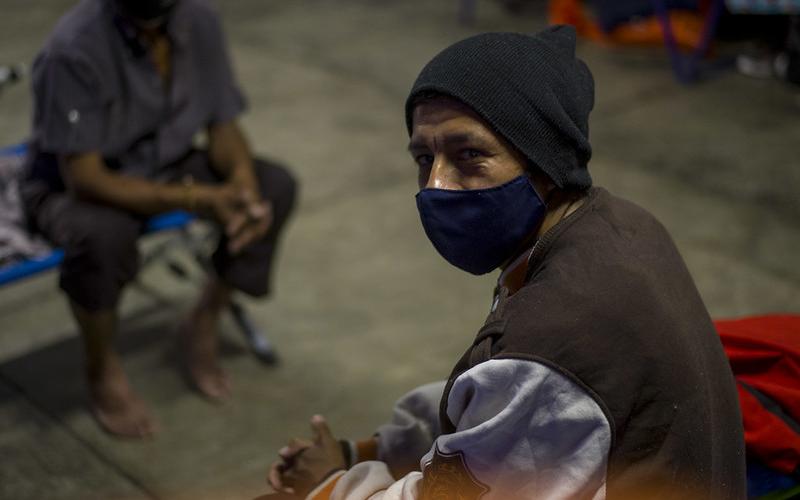 Atención a personas en el albergue El Gallito, Guatemala, Guatemala. Foto de archivo.