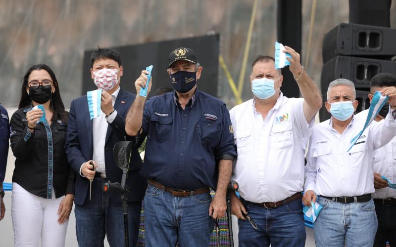 Secretaria de SEGEPLAN, Keila Gramajo participa en la Gira Presidencial 2022 en el Departamento de El Progreso