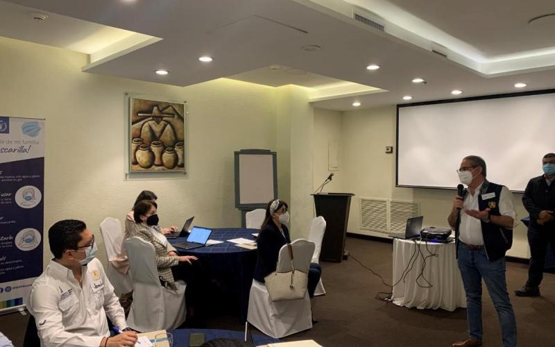 Capacitación a personal Mides sobre atención de centros de acopio