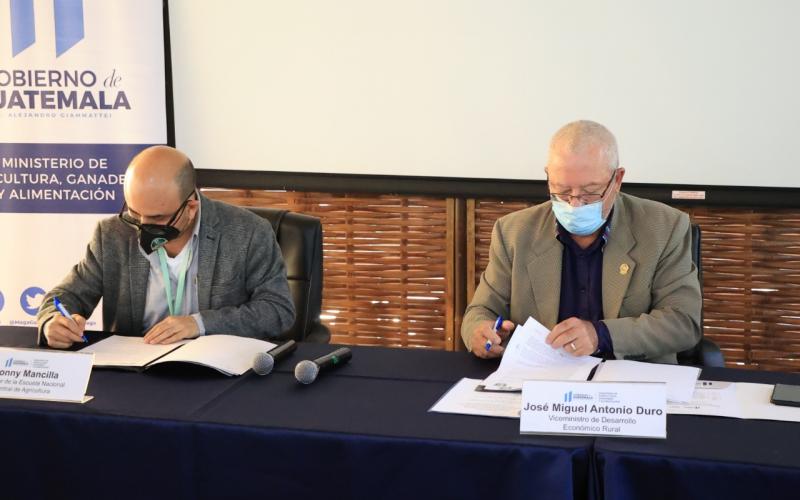 Israel implementará en Guatemala el primer centro de modernización agrícola de Latinoamérica