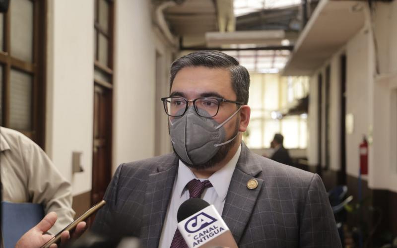 Alberto Pimentel Mata, Ministro de Energía y Minas.