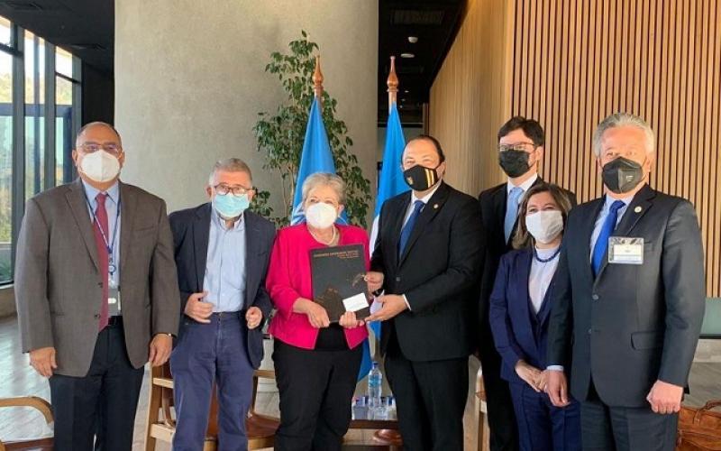 Canciller de Guatemala aborda proyectos de desarrollo con secretaria ejecutiva de CEPAL 