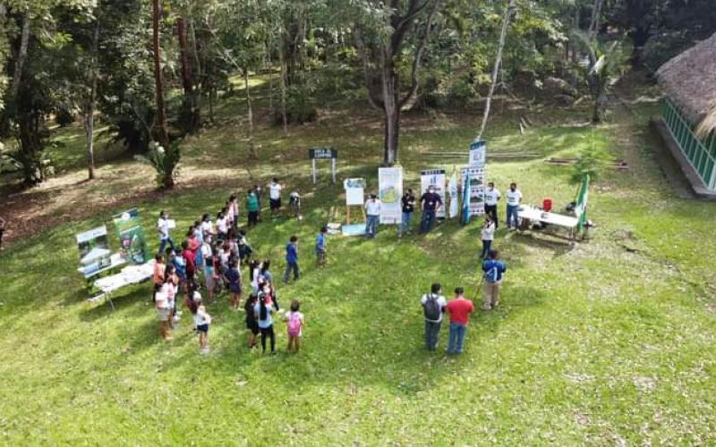 Celebran el día del agua en Sayaxché, Petén
