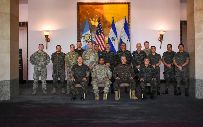 Ejércitos del Triángulo Norte abordan desafíos tácticos y estratégicos con las Fuerzas Armadas de los Estados Unidos de América