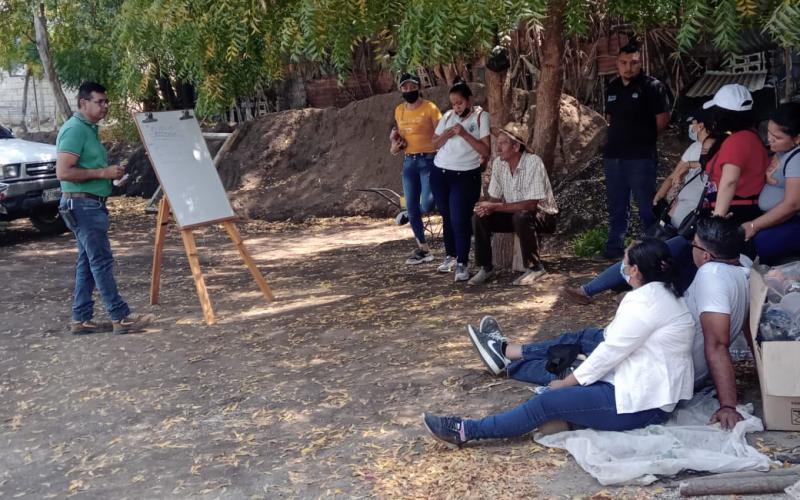 Viveros forestales mejoran prácticas y producción con asesoría del MARN