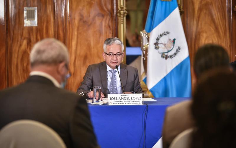 Guatemala impulsa proyecto de agroinsumos para pequeños productores