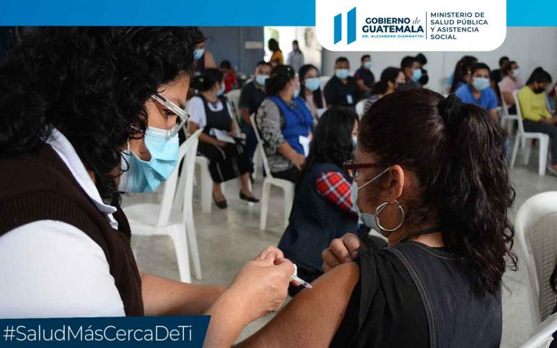 Brigadas de vacunación 