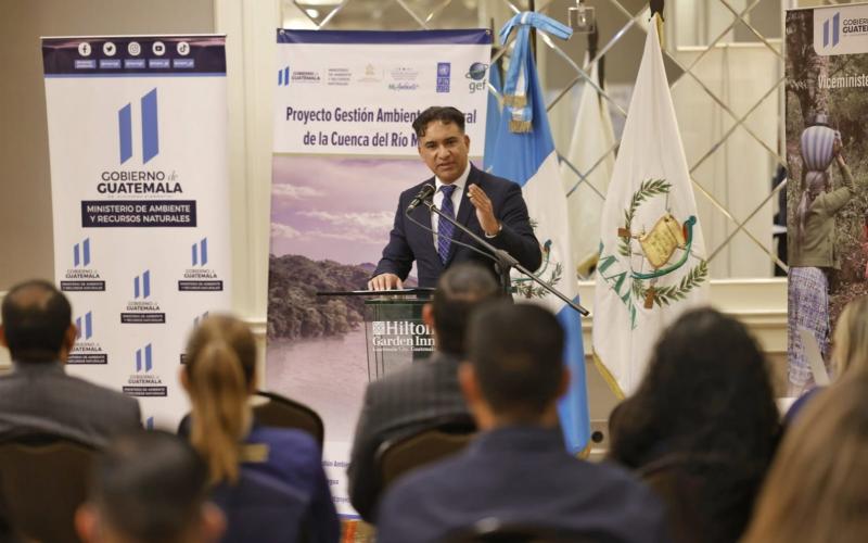 Ministro Mario Rojas inaugura semana de actividades por la conservación del agua