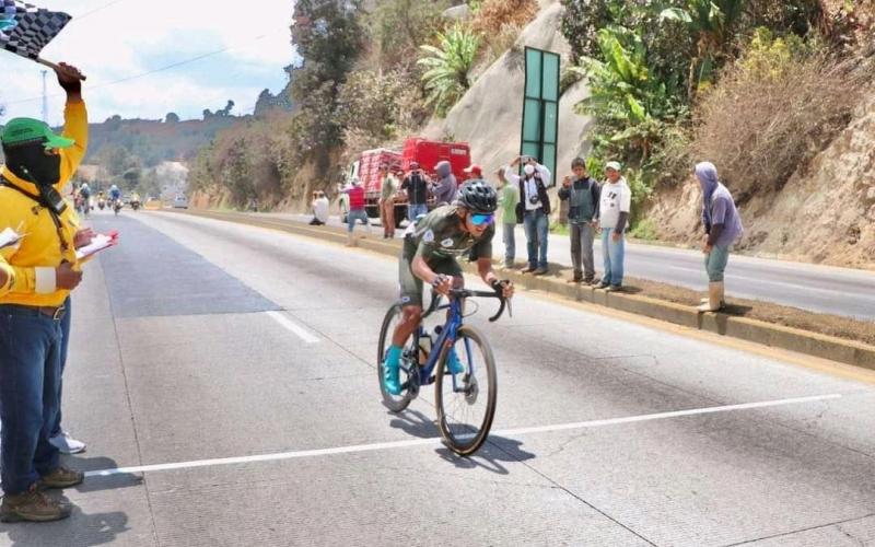 Melvin Daniel Borón, integrante del equipo de ciclismo representativo del Ejército de Guatemala