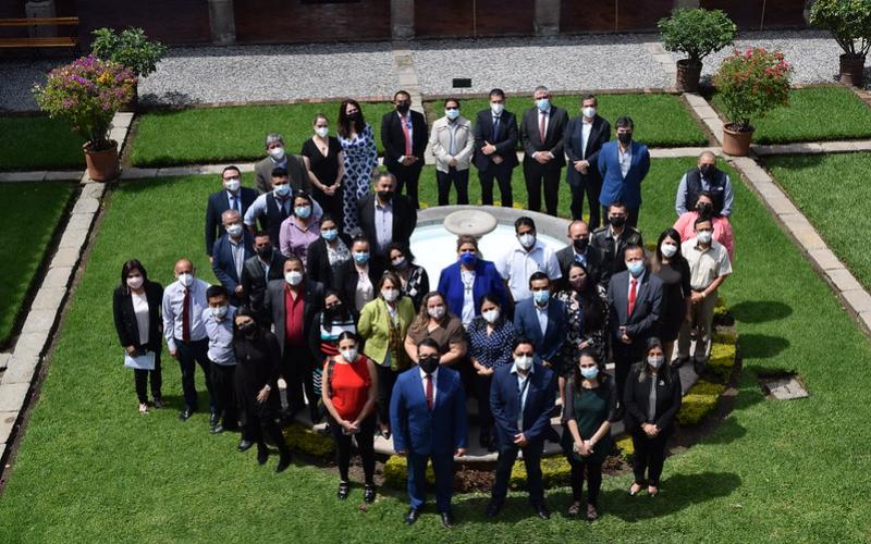 Integrantes de la Mesa de Innovadores Públicos 