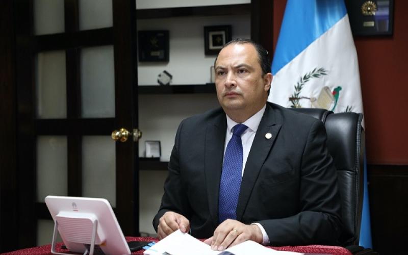 Canciller de Guatemala y director general de la OIM abordan temas de migración y cooperación