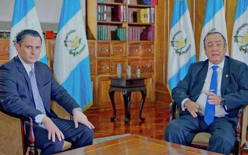 En Consulta con el Dr. Giammattei