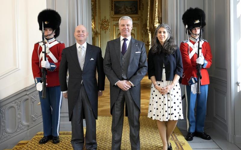 Embajador de Guatemala presenta Credenciales a la Reina de Dinamarca