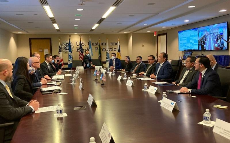 Guatemala y EE. UU. suscriben acuerdo de asistencia mutua entre aduanas  