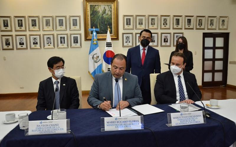 Guatemala y Corea firman memorando que promueve el desarrollo socioeconómico y el intercambio de conocimientos 