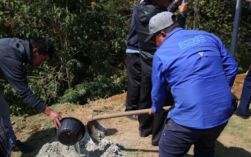 Fodes mejora camino en San Antonio Sacatepéquez, San Marcos