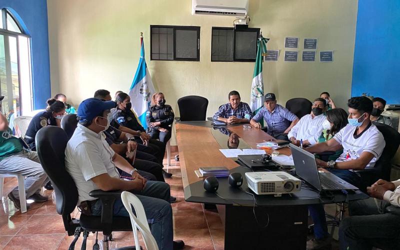 Socialización del Reglamento 164-2021 llega a Sansare, El Progreso