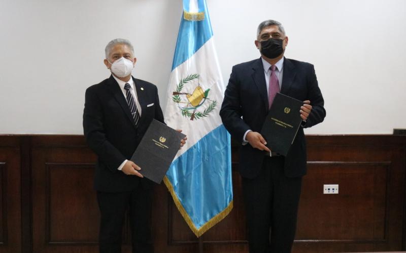 MINFIN e IPM firman convenio para resguardo de material ferroso