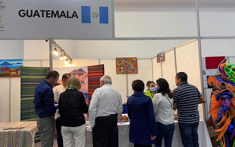 Guatemala participa en festival cultural para conmemorar Bicentenario de Ecuador