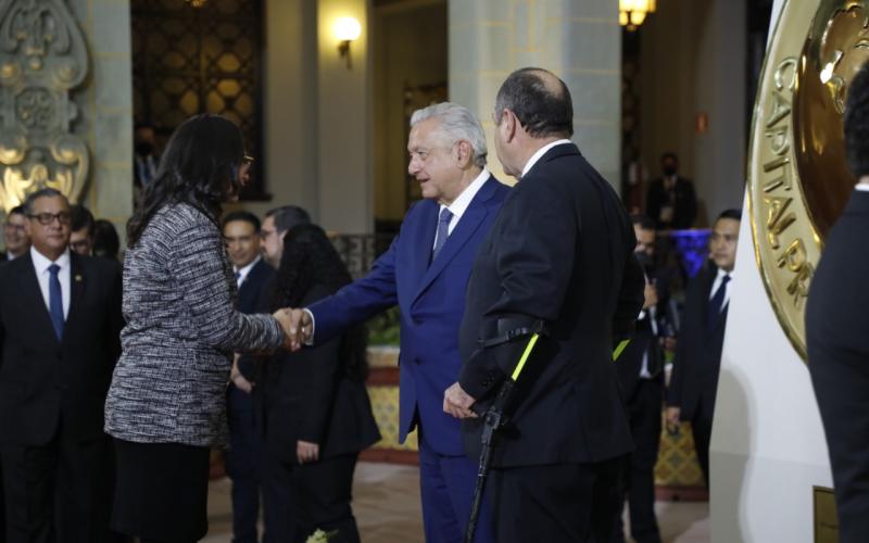 Secretaria Keila Gramajo se entrevistó con el Presiden Andrés Manuel López Obrador en su visita oficial a Guatemala