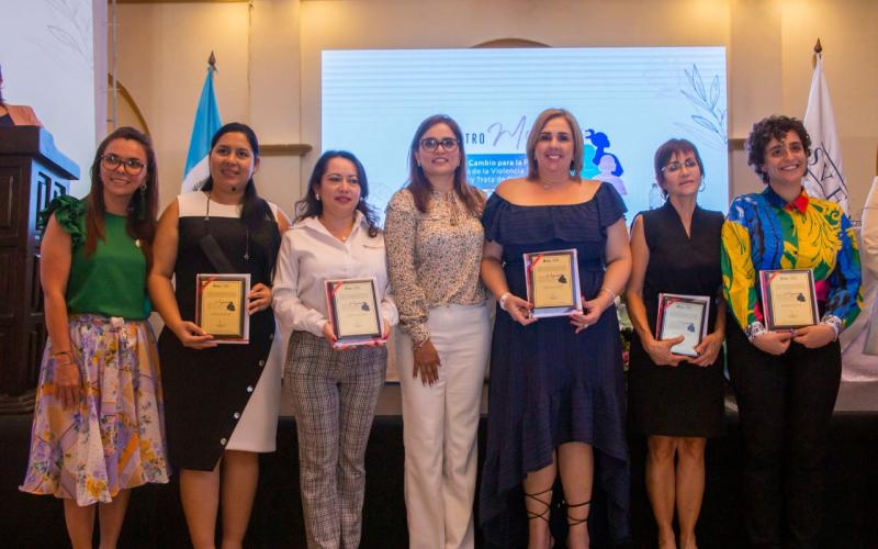 Subsecretaria Presidencial de la Mujer, Magaly Duarte. 